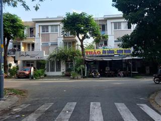 Chủ bán gấp chdv. kdc phong phú 4. bình chánh. giá 9.99 tỷ