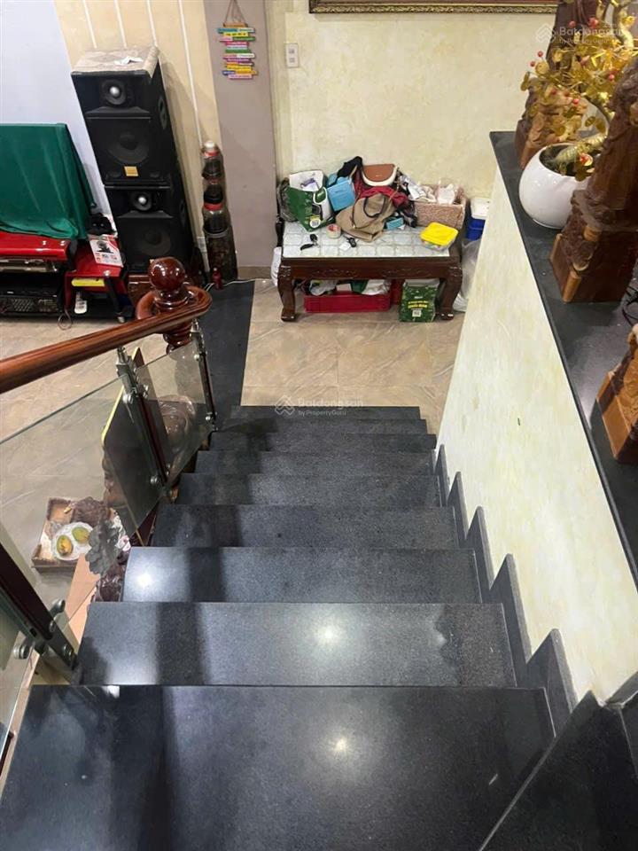 Nhà 1/trịnh thị miếng, 1 trệt 1 lầu, btct, hẻm xe tải dt 5x18m, giá 4.9 tỷ