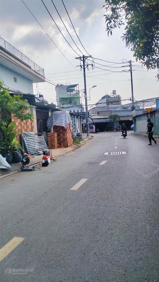 Mặt tiền thới tam thôn 13, cách phạm thị giây 30m giá 6 tỷ