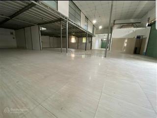 Cho thuê kho xưởng 1/ quốc lộ 1a bà điểm hóc môn dt 500 m2 giá 24 tr/th có văn phòng tải 8t