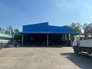 Cho thuê kho xưởng đg nguyễn văn bứa hóc môn dt 1650m2 giá 120tr cont 40f 24/24 có cẩu trục 5tan