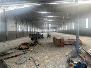 Cho thuê kho xưởng mặt tiền đg ql1a, bình hưng hòa b, bình tân, dt 1200m2 giá 70tr đg xe công 40f