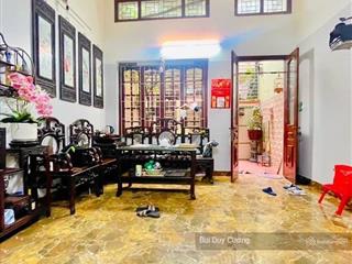 Nhà đẹp ngõ 84 võ thị sáu, q. hbt 52m, mặt tiền 4,5m, giá 9,3 tỷ, cách hồ võ thị sáu 30m, 2 thoáng.