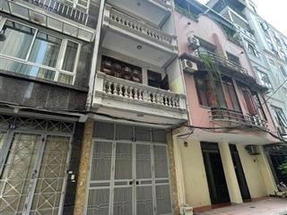 Chính chủ bán nhà 4 tầng ,30m2 đẹp vũ trọng phụng ,giá 6.5 tỷ. 0977 632 ***