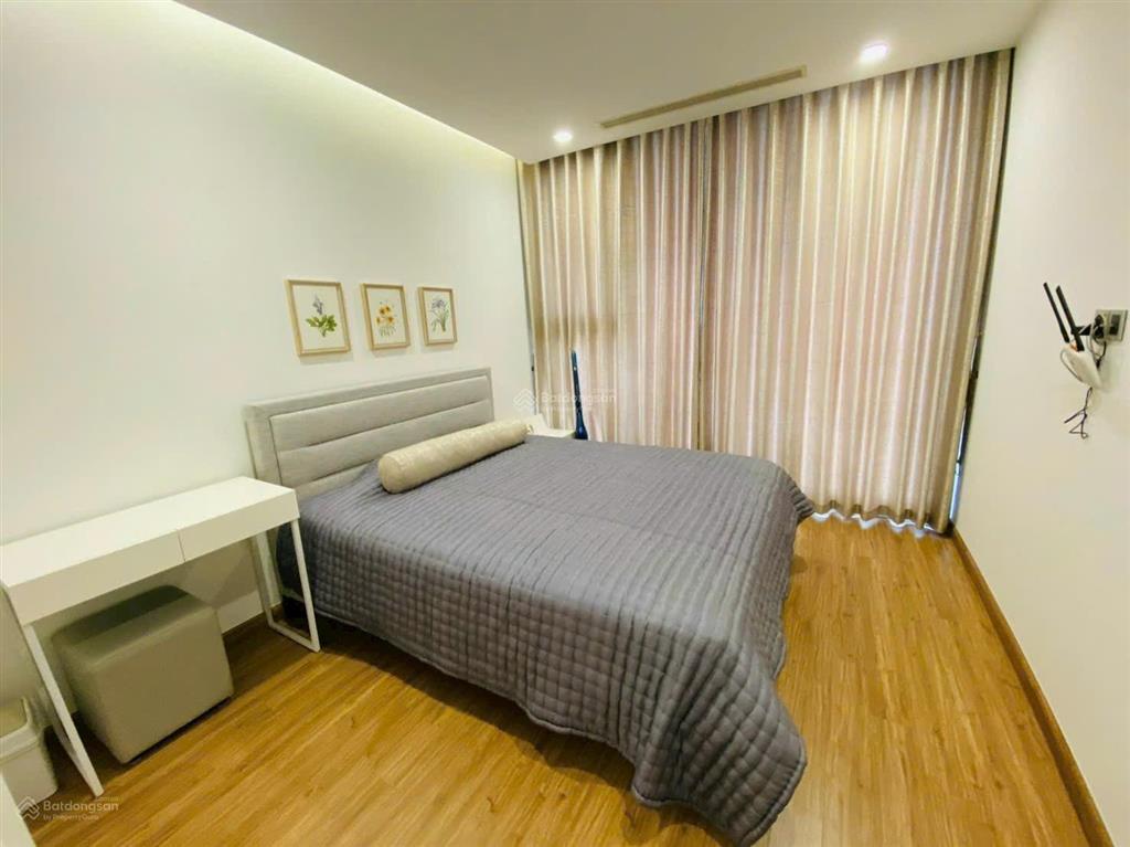 Tôi cần bán căn 4pn 148m2 tòa hapulico complex, giá 13 ỷ,  0977 632 ***