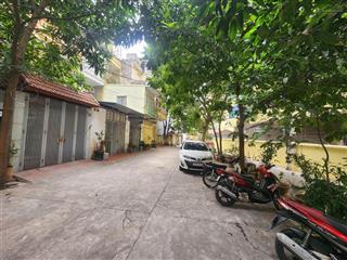 Bán nhà phân lô ô tô tránh, vỉa hè tại lê trọng tấn 28 tỷ.