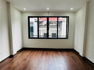 Phân lô trần quốc hoàn, ôtô tránh, nhà mới, thang máy nk, dt 45m2, 5 tầng, mt 4,2m sd nở hậu nhẹ