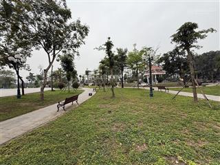 Bán biệt thự ngọc thuỵ, ô tô tránh, vỉa hè, view công viên, kinh doanh, đầu tư, ở đều đẹp