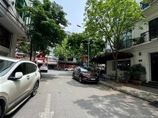 Bán căn liền kề 158 nguyễn sơn, kinh doanh đỉnh, vỉa hè ô tô tránh, chân chung cư berriver