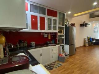 Bán đất tặng nhà 2 tầng mới phố đức giang, đường ô tô tránh thông bàn cờ, sát trường học, sát phố