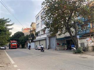 Tổ 35 phố đào cam mộc, uy nỗ, đông anh. 4,5 tỷ có 55m đất 2 thoáng, ô tô tránh cực đẹp