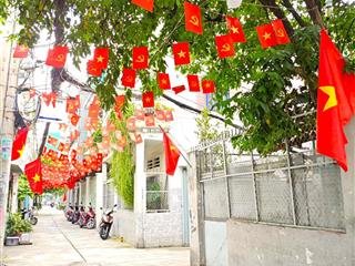 Nhà cách mạng tháng tám, quận 3, 2 tầng, 3.4x11.5m, hẻm 3 gác, nở hậu 7.5m, cửa phụ + cửa sổ hông