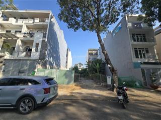 Bán lô đất cực hiếm mặt tiền 1 trục đường lớn lê văn lương phước kiển đất khu dân cư sadeco .
