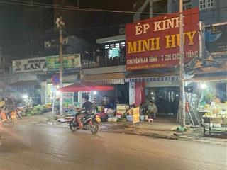 BÁN NHÀ MẶT TIỀN CHỢ HL80B NGAY CỔNG KCN HIỆP THÀNH 4.5X24M ĐÚC 4 TẤM