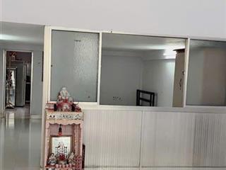 Giảm 300 triệu chính chủ bán gấp căn hộ 2pn 79m2  trần hưng đạo, q5