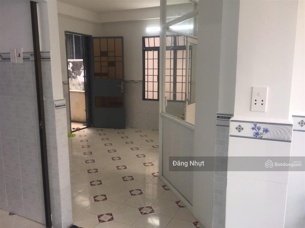 Bán căn hộ cc tân vĩnh, quận 4, di chuyển q1 chỉ 2 phút 2,8 tỷ