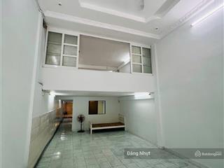 Cần bán gấp căn hộ chung cư mặt tiền tại 1009 nguyễn trãi, quận 5  diện tích cực lớn, giá tốt