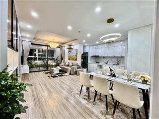 Chính chủ bán gấp chcc n2 hoàng minh giám (cạnh amsterdam) dt 65m2 (2pn+2wc)  full nt xịn