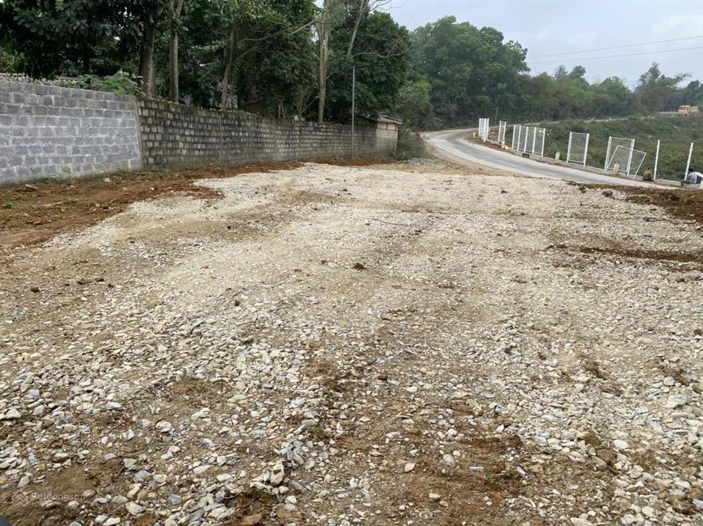 Đất mặt hồ miếu xã xuân mai vị trí cực kỳ đẹp mà giá chỉ có vài triệu 1 mét vuông