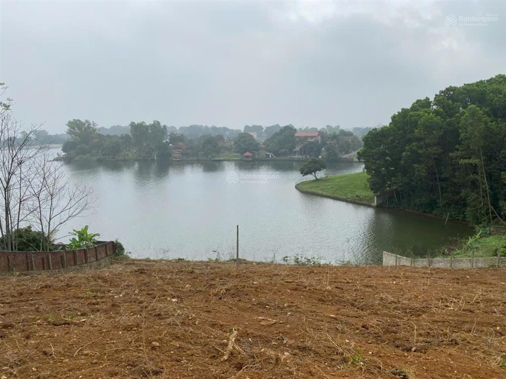 Đất mặt hồ miếu xã xuân mai vị trí cực kỳ đẹp mà giá chỉ có vài triệu 1 mét vuông