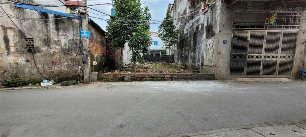 Đất xuân mai ngay chợ giá cực kỳ rẻ  kinh doanh buôn bán được luôn