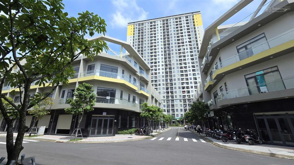 Bán nhà phố liền kề bcons univalley đẹp tại đông hòa, bình dương, 7,5 tỷ, 60m2