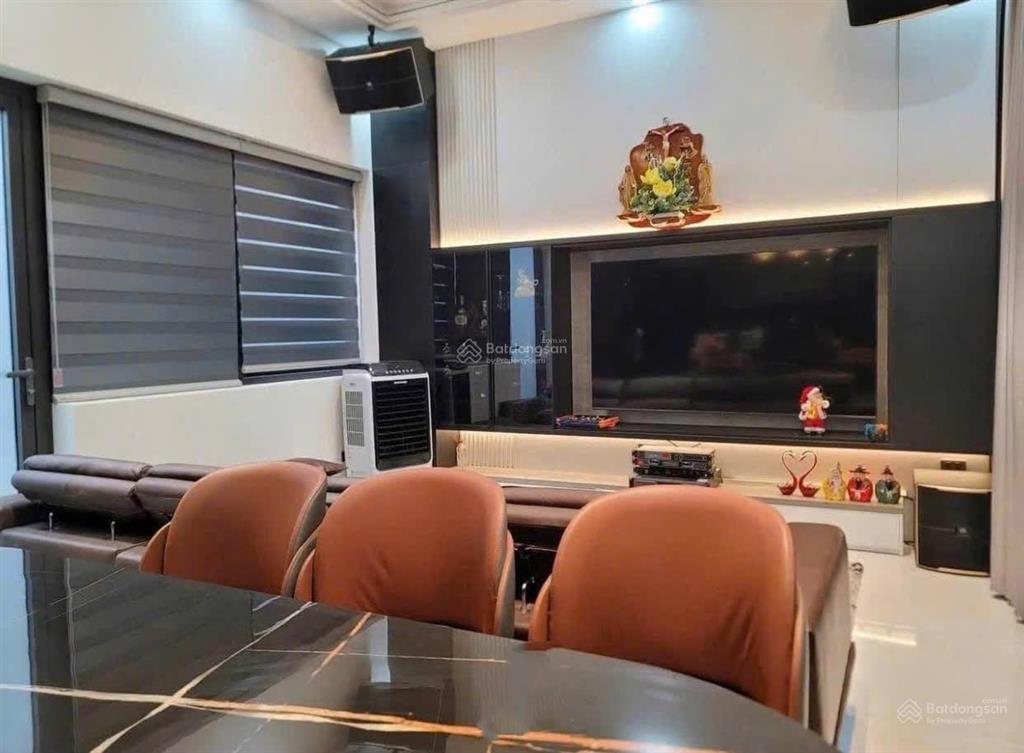 Cho thuê nhà khu nhà phố nguyễn hậu tân thành, tân phú