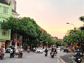 Ngôi nhà vị trí mơ ước lk nguyễn văn lộc mỗ lao. diện tích 77m2 5 tầng