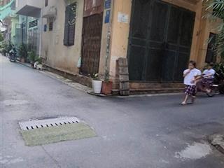Ngô quyền hà đông. căn góc 3 mặt đường. diện tích 49m2.