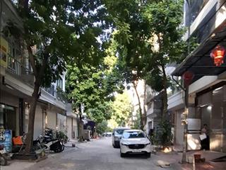 Kđt văn phú  50m 5t mt 5,5m phân lô  nhà đẹp  full nội thất  via hè, đường 11 m