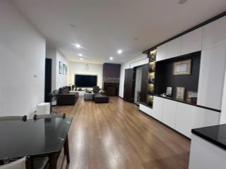 Nhà đẹp full đồ bc đông nam thoáng mát dt 100m2  3pn tầng 1x tòa ct3 xa la