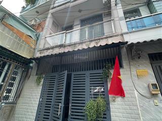 Giá 6.5 tỷ  nhà 3 tầng sát chợ vải phú thọ hoà, đi 300m tới phố chợ đêm và khu nguyễn sơn sầm uất