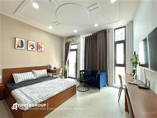 Cho thuê căn hộ studio ban công cửa sổ siêu to, quận 3 gần đh văn lang, hutech, kinh tế