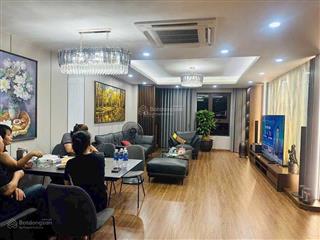 Cho thuê căn hộ 3 pn hồ gươm plaza đầy đủ nội thất, hướng mát, tầng trung, vào ở ngay giá 16tr