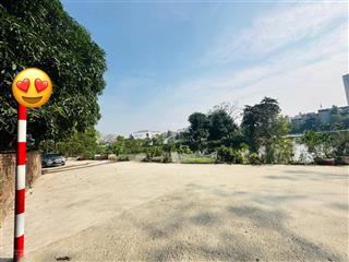 30m ra mặt hồ  ô tô tránh dừng đỗ ngày đêm  ngõ bagac thông  nhà dân xây  3 mặt thoáng