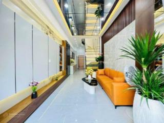 Hàng hiếm lâm văn bền  dt 70m2  3 tầng  chủ bán gấp nhỉnh 6tỷ