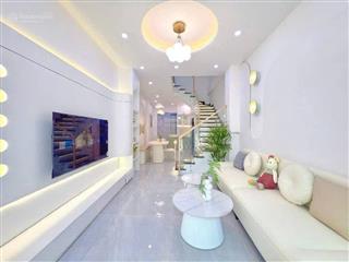 Rẻ hơn thị trường 2 tỷ  nhà đẹp 3 tầng nguyễn đình chiểu  ngang 4m  25tr/th  chỉ 5.3 tỷ