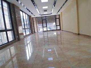 Cho thuê toà nhà 9 tầng lô góc mặt phố khuất duy tiến mặt tiền 30m, dt 100m2 x 9 tầng, pccc đầy đủ
