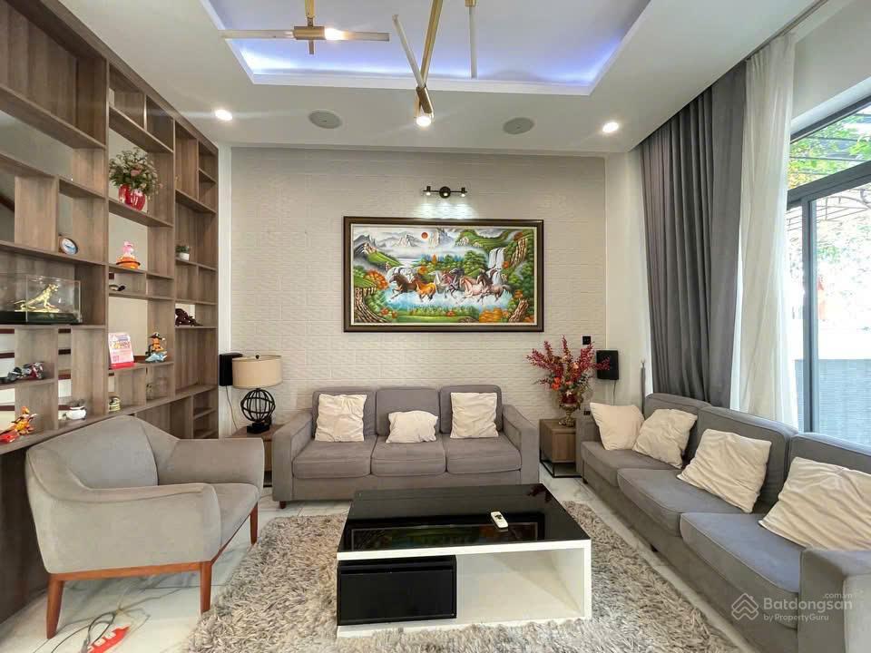 Cho thuê biệt thự hồ lakeview city 8x22, full nt cao cấp, giá 45tr/th
