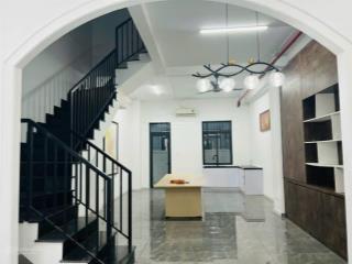 Lakeview city 5x20m, 1trệt 3 lầu, 4pn full nt cao cấp, giá 35tr/th