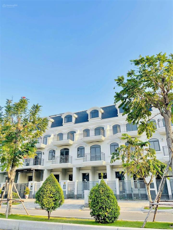 Lakeview city 5x20m, 1 trệt 3 lầu, 5pn full nt cao cấp, giá 35tr/th