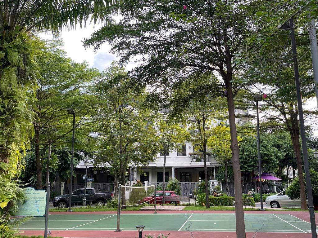 Bán nhanh cặp nhà phố 10x20, giá 20,5 tỷ/căn,view công viên, hđmb, nhà hoàn thiện.