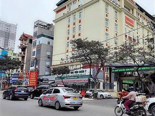 Bán nhà mặt phố 40 tỷ, dt 136m2, mt 9m, sổ a4, đối diện bệnh viện 103, trung tâm quận hà đông