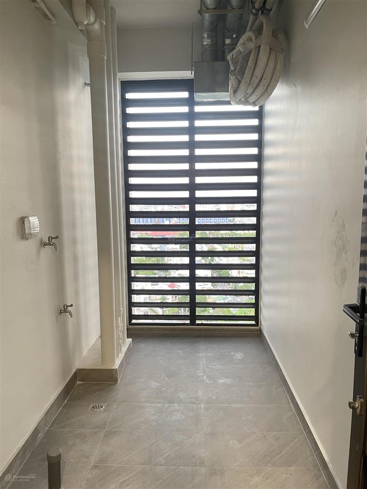 Bán căn 3 phòng ngủ akari city mặt tiền võ văn kiệt đã có sổ hồng, view thoáng mát