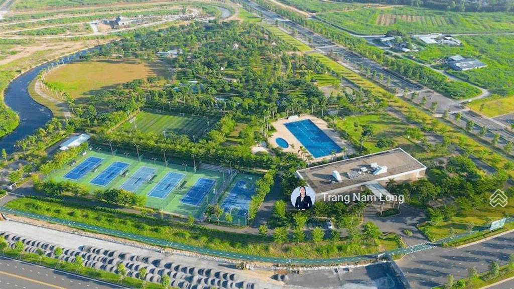 Bán biệt thự song lập waterpoint đã có sổ hồng, vị trí ngay công viên