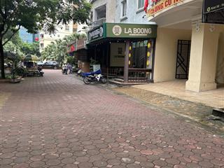 Bán kiôt nơ 8 trần thủ độ 34,5m mt4m có gác xép giá 800 triệu