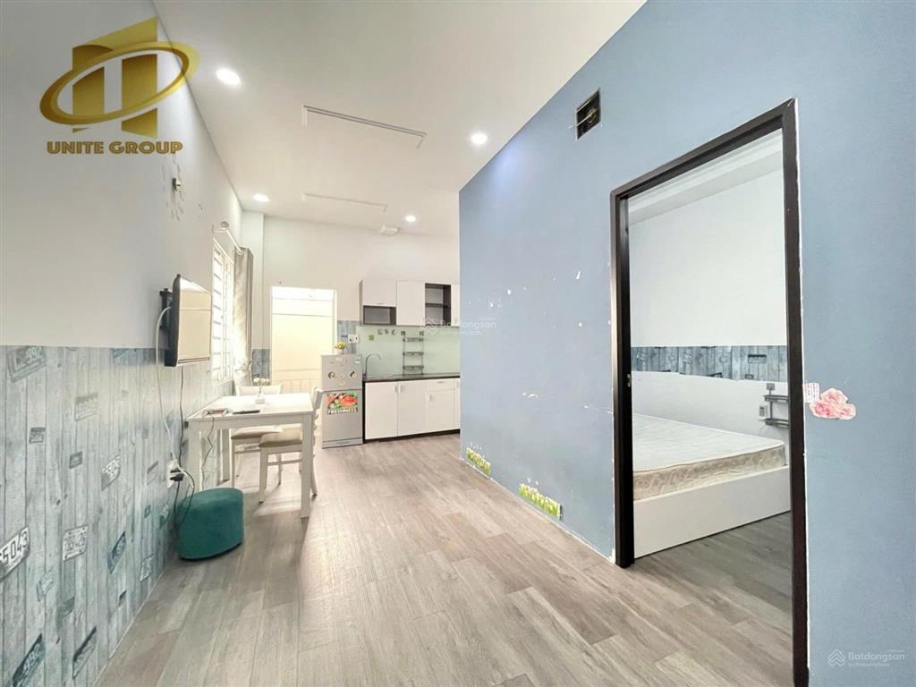 Căn hộ 1pn cách ufm 1km. full nội thất. gần quận 4, trung tâm quận 7