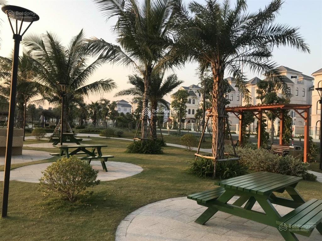 Hot! căn view chéo hồ 236.5m2  68 tỷ (sẵn sổ) giá tốt, chị gái gửi bán hiếm có  mua là thắng