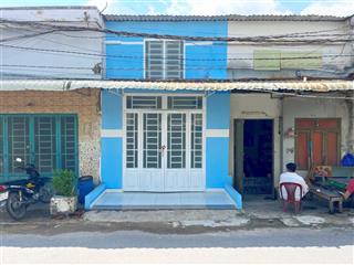 Bán nhà 1l1t gần bệnh viện xuyên á, đang cho thuê 4 triệu/ tháng  0764 460 ***