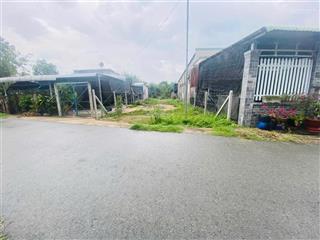Bán gấp lô đất mặt tiền đường nhựa, gần ủy ban xã thái mỹ, sổ hồng riêng